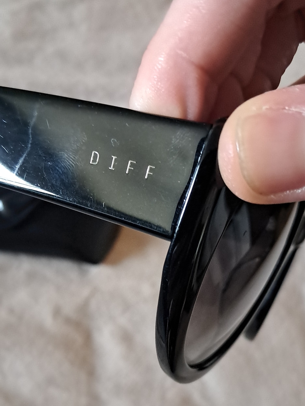 Diff Sunglasses - Picture 4 of 5